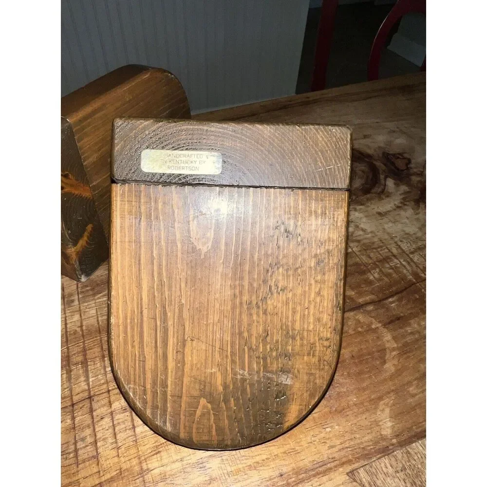 2 Kentucky Derby Churchill Downs Custom Wooden Bookends Louisville KY Robertson